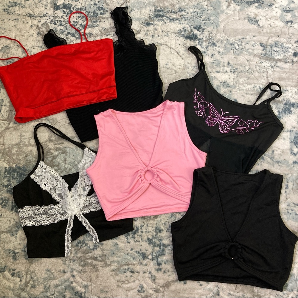 Crop Tops 6 piece LOT M-L multiple colors/styles